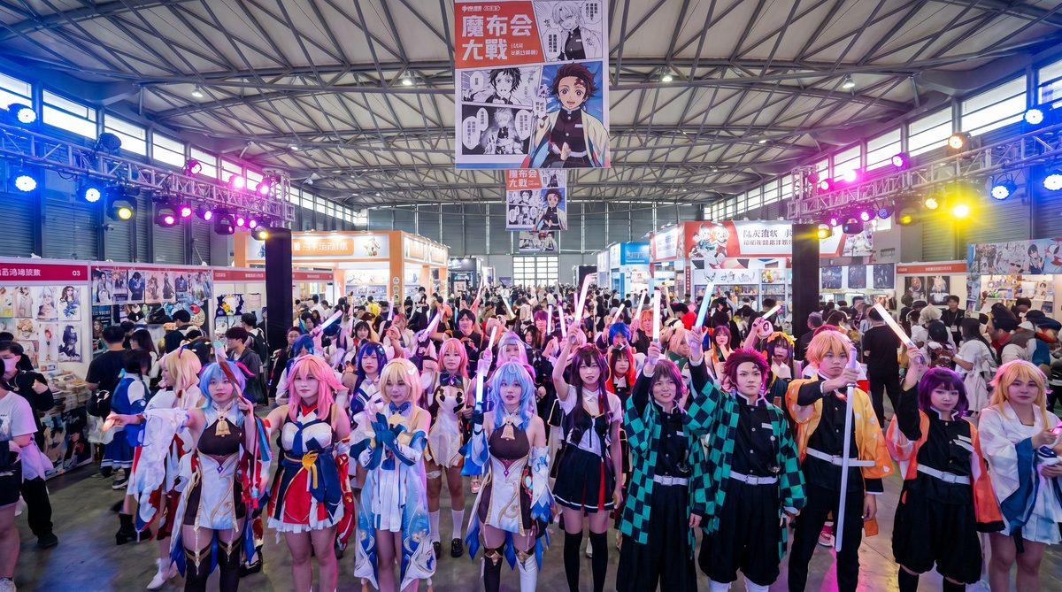 海角hj动漫cosplay视频